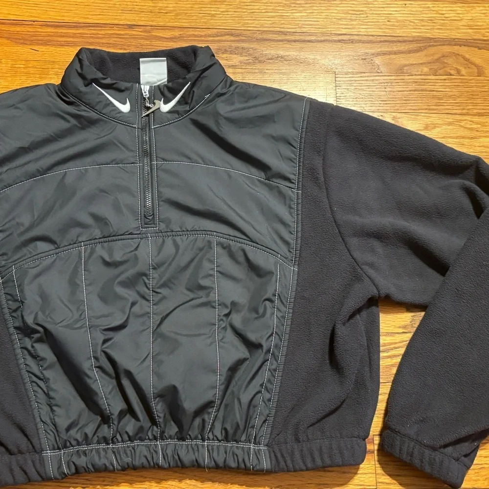 Nike stylish black